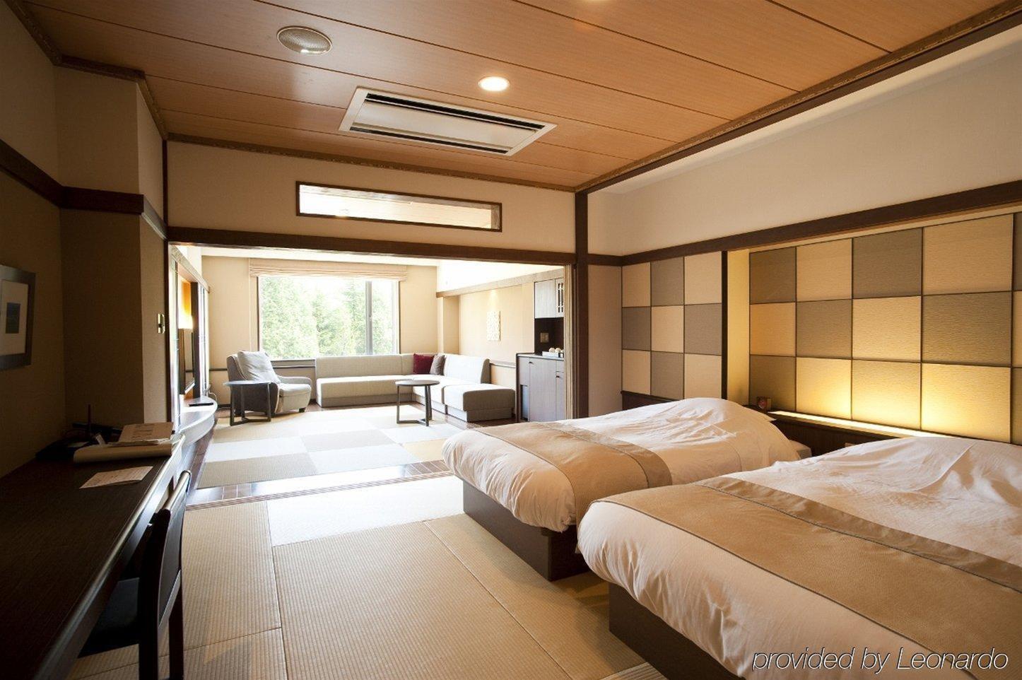 Ryokan Shikotsu Tsuruga Mizu No Uta Chitose (Hokkaido)