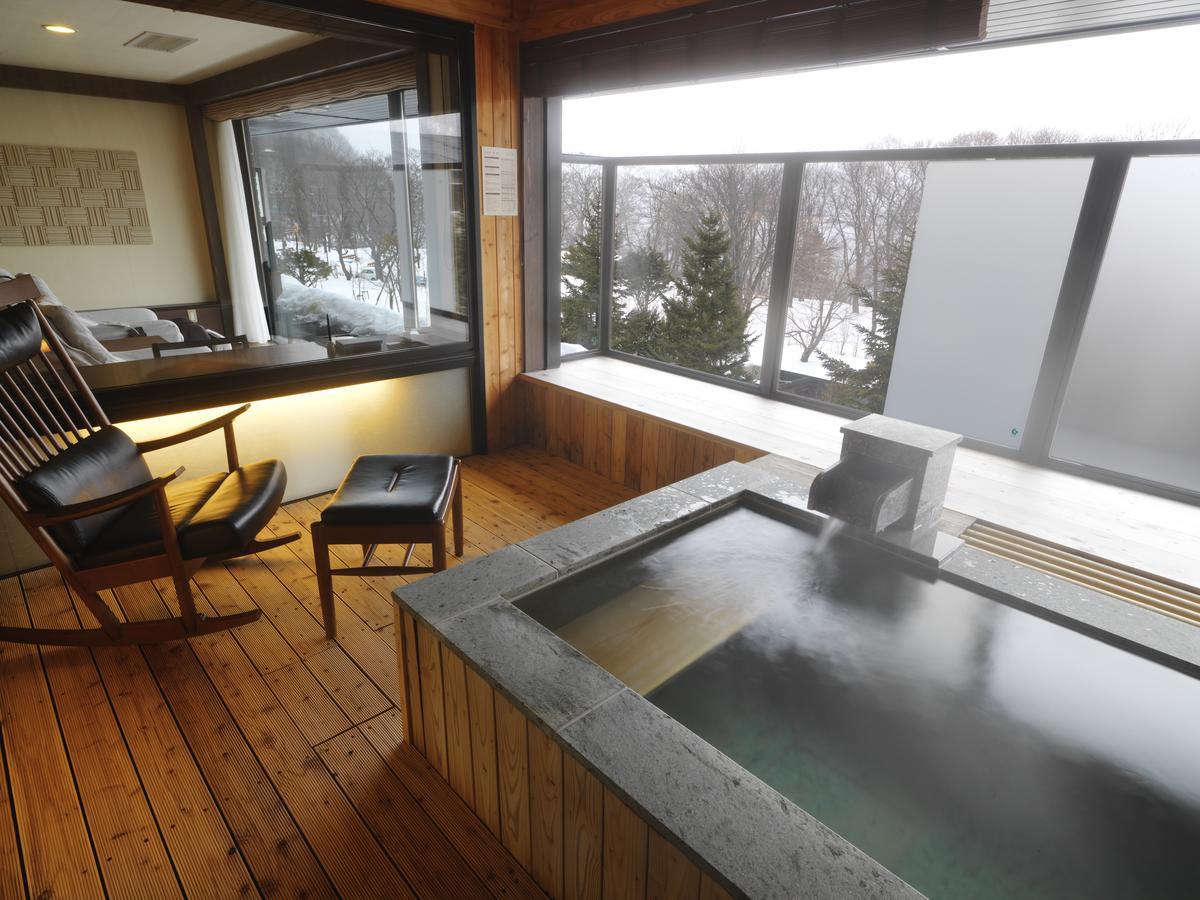 しこつ湖鶴雅リゾートスパ水の謌